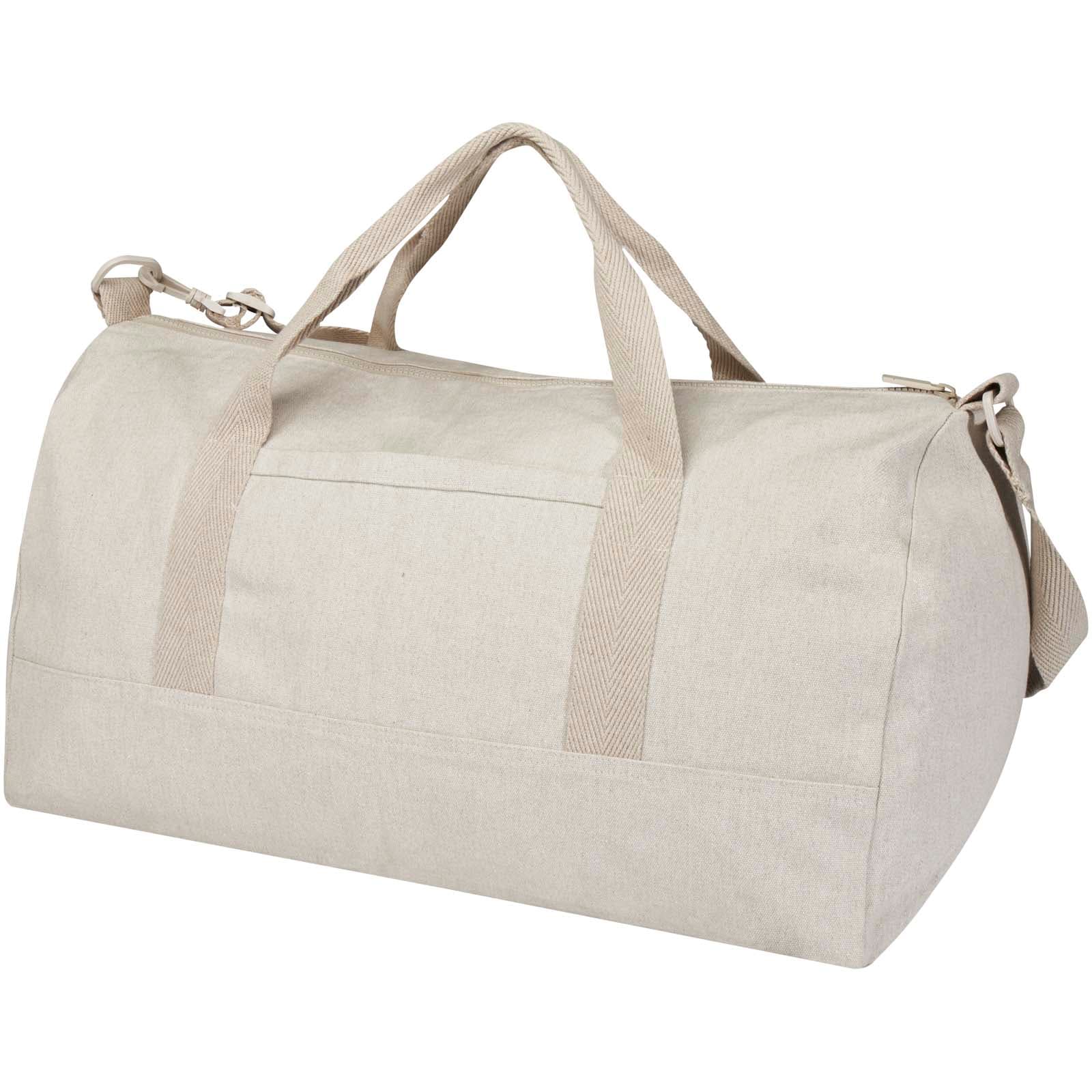 Trace 500 g/m² Aware™ recycled duffel bag 50L