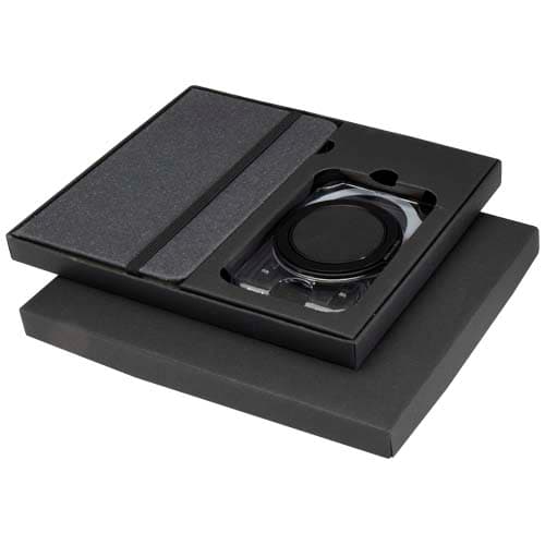 Kern A6 hard cover notebook and MagSafe wallet gift set